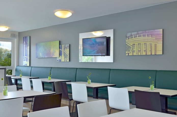 Imagen del bar/restaurante del Hotel B&B Stuttgart-Vaihingen. Foto 6