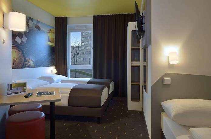 Imagen de la habitación del Hotel B&B Stuttgart-Zuffenhausen. Foto 16