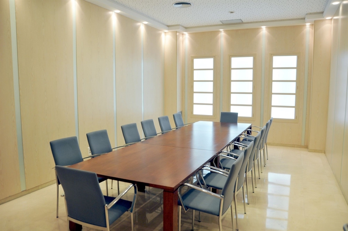 Imagen de los interiores del Hotel B&B Tarragona Valls. Foto 11