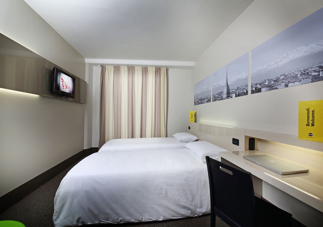 Imagen de la habitación del Hotel B&B Torino. Foto 7