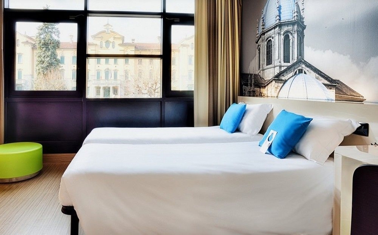 Imagen de la habitación del Hotel B&B Trieste. Foto 6