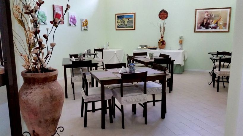 Imagen del bar/restaurante del Hotel B&B Triskeles. Foto 2