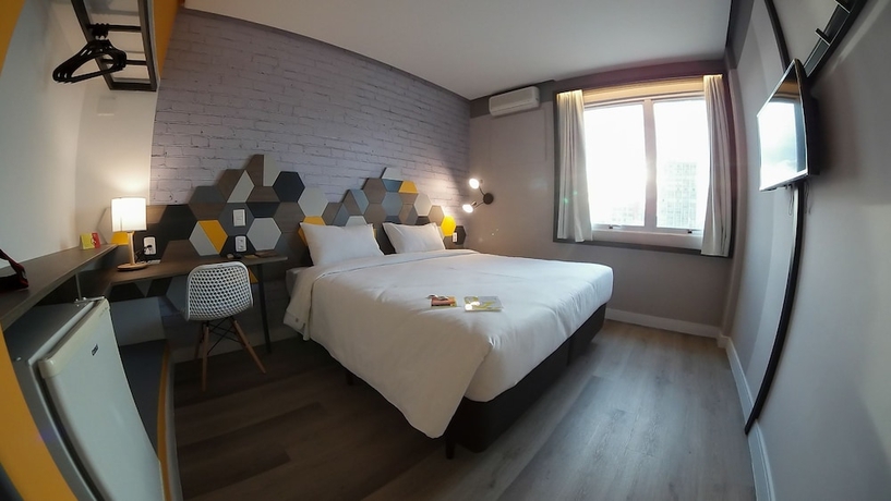 Imagen de la habitación del Hotel B&B Uberlândia. Foto 16