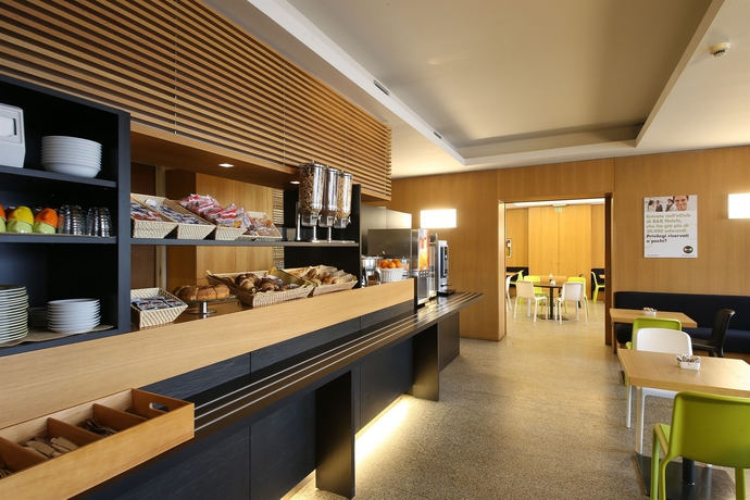 Imagen del bar/restaurante del Hotel B&B Udine. Foto 3