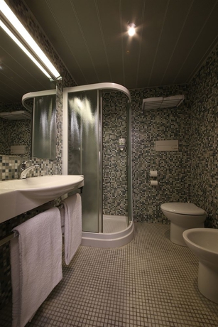 Imagen de la habitación del Hotel B&B Udine. Foto 11