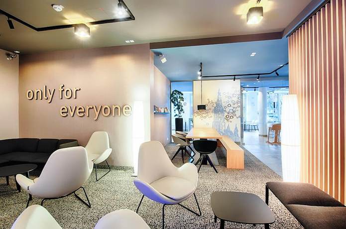 Imagen de los interiores del Hotel B&B Ulm. Foto 20