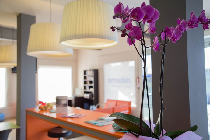 Imagen de los interiores del Hotel B&B Valencia Aeropuerto. Foto 12