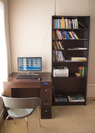 Imagen de los interiores del Hotel B&B Valencia Aeropuerto. Foto 13