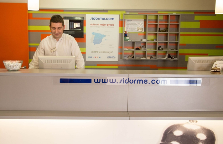 Imagen de los interiores del Hotel B&B Valencia Aeropuerto. Foto 14