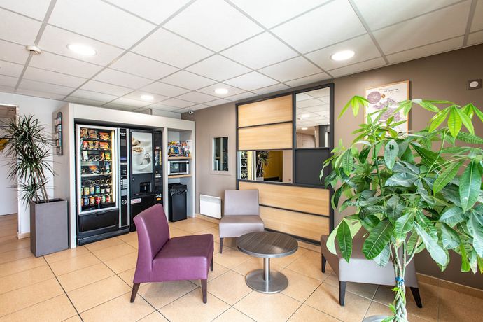 Imagen de los interiores del Hotel B&B Vannes Ouest Golfe du Morbihan. Foto 17