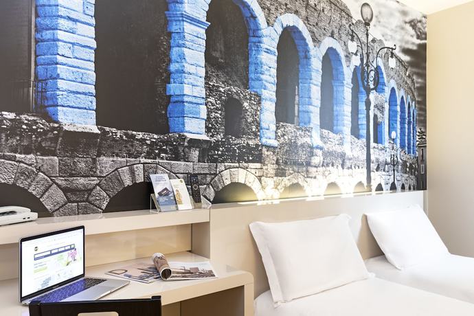 Imagen de la habitación del Hotel B&B Verona. Foto 8