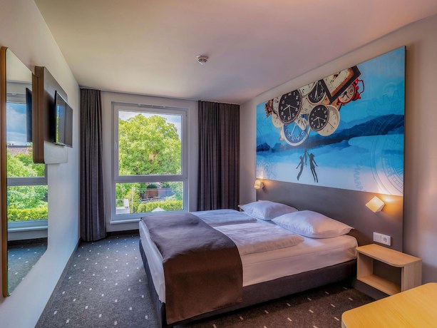 Imagen de la habitación del Hotel B&B Villingen-Schwenningen. Foto 2