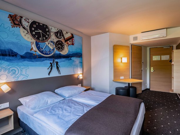 Imagen de la habitación del Hotel B&B Villingen-Schwenningen. Foto 9