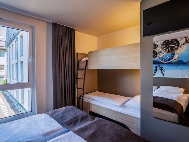 Imagen de la habitación del Hotel B&B Villingen-Schwenningen. Foto 12