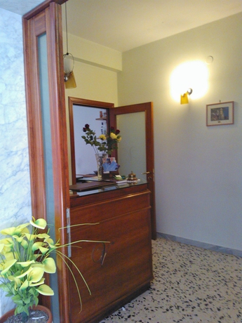 Imagen de los interiores del Hotel B&B Vittoria. Foto 10