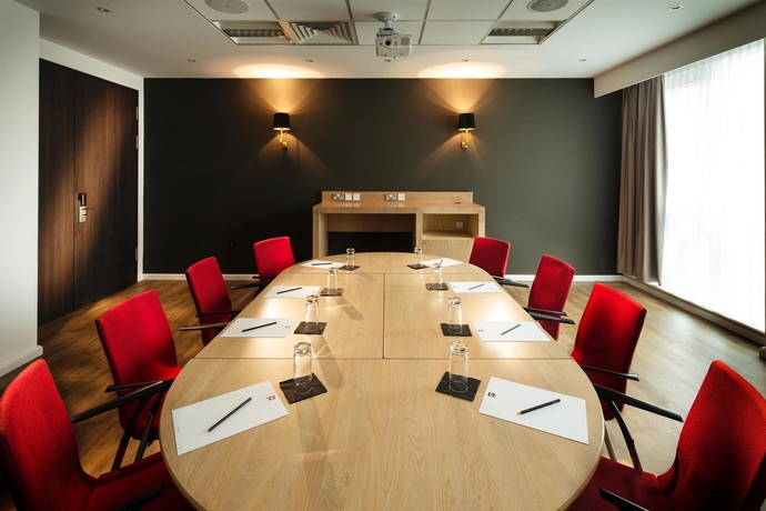 Imagen de los interiores del Hotel B&B Warrington. Foto 16