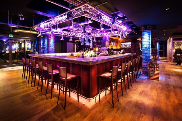 Imagen del bar/restaurante del Hotel B&B Warrington. Foto 5