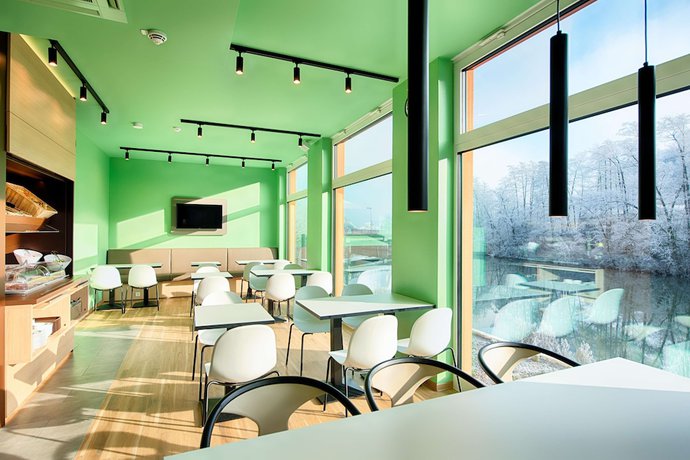 Imagen del bar/restaurante del Hotel B&B Wetzlar. Foto 4