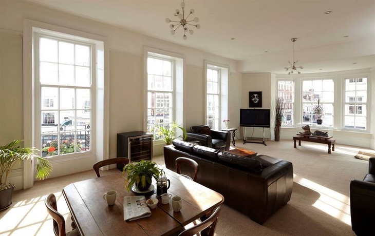 Imagen de los interiores del Hotel B&B Weymouth. Foto 7