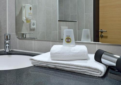 Imagen de la habitación del Hotel B&B Wien-Stadthalle. Foto 13