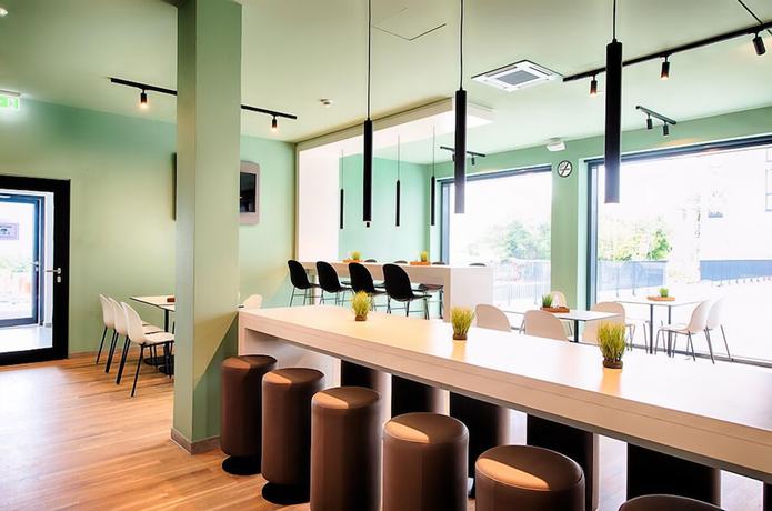 Imagen del bar/restaurante del Hotel B&B Wilhelmshaven. Foto 4