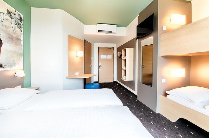 Imagen de la habitación del Hotel B&B Wilhelmshaven. Foto 13