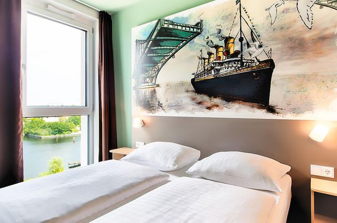 Imagen de la habitación del Hotel B&B Wilhelmshaven. Foto 14