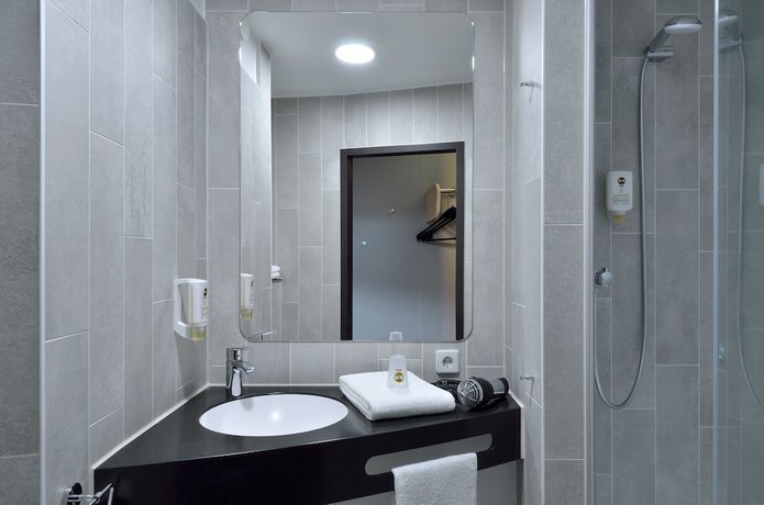 Imagen de la habitación del Hotel B&B Willingen. Foto 8