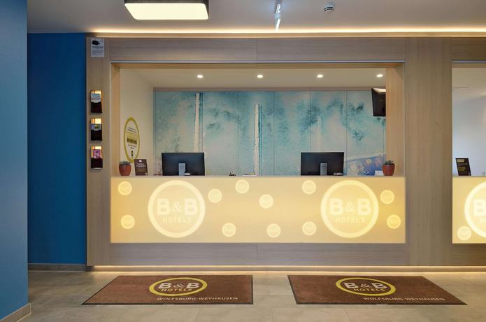 Imagen de los interiores del Hotel B&B Wolfsburg-Weyhausen. Foto 14