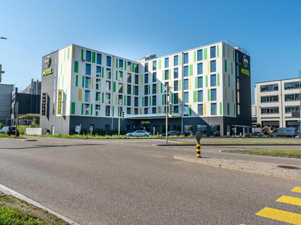 Imagen general del Hotel B&B Z&uuml;rich Airport R&uuml;mlang. Foto 1