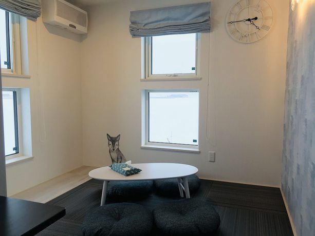Imagen de la habitación del Hotel B&B plus+ Shooting Star. Foto 13