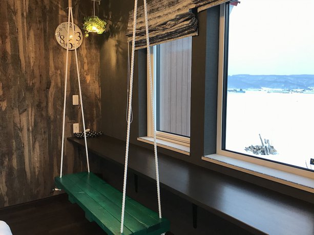 Imagen de la habitación del Hotel B&B plus+ Shooting Star. Foto 16