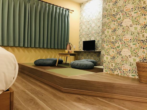 Imagen de la habitación del Hotel B&B plus+ Shooting Star. Foto 18