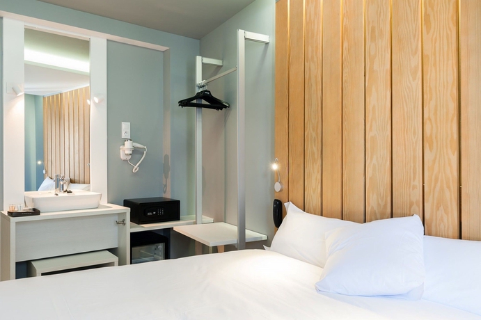 Imagen de la habitación del Hotel B&B Madrid Centro F 52. Foto 8