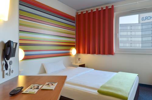 Imagen de la habitación del Hotel B&b Frankfurt Niederrad. Foto 4