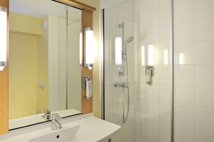 Imagen de la habitación del Hotel B&b Hotel Marseille Bonneveine. Foto 11