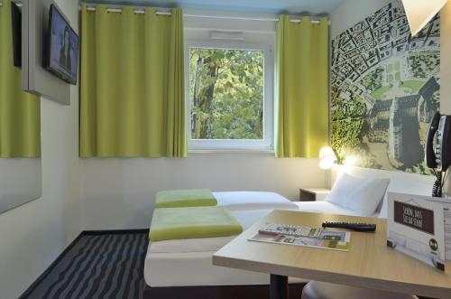 Imagen de la habitación del Hotel B&b Karlsruhe. Foto 8