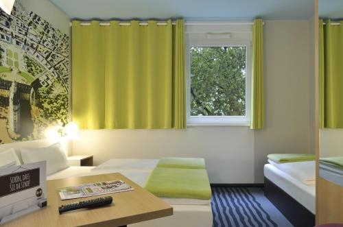 Imagen de la habitación del Hotel B&b Karlsruhe. Foto 9