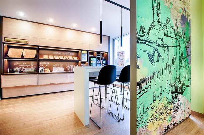 Imagen del bar/restaurante del Hotel B&b Kassel-city. Foto 3