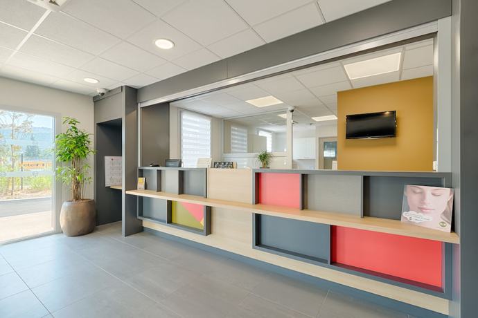 Imagen de los interiores del Hotel B&b Marseille La Valentine St Menet. Foto 10