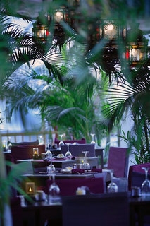 Imagen del bar/restaurante del Hotel Ban Kao Tropical Boutique Residence. Foto 1