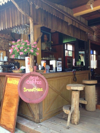 Imagen del bar/restaurante del Hotel Ban Kiang Doi Resort. Foto 5