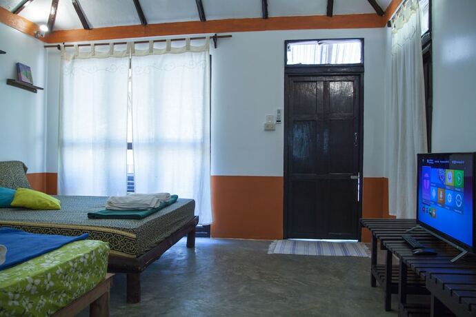 Imagen de la habitación del Hotel Ban Na Kai Mook Beach. Foto 19