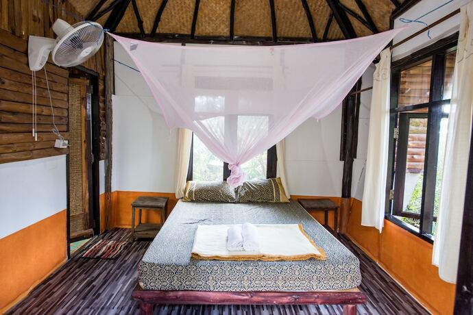 Imagen de la habitación del Hotel Ban Na Kai Mook Beach. Foto 20