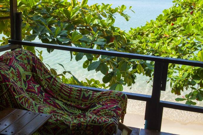 Imagen general del Hotel Ban Na White Sand Beach. Foto 15