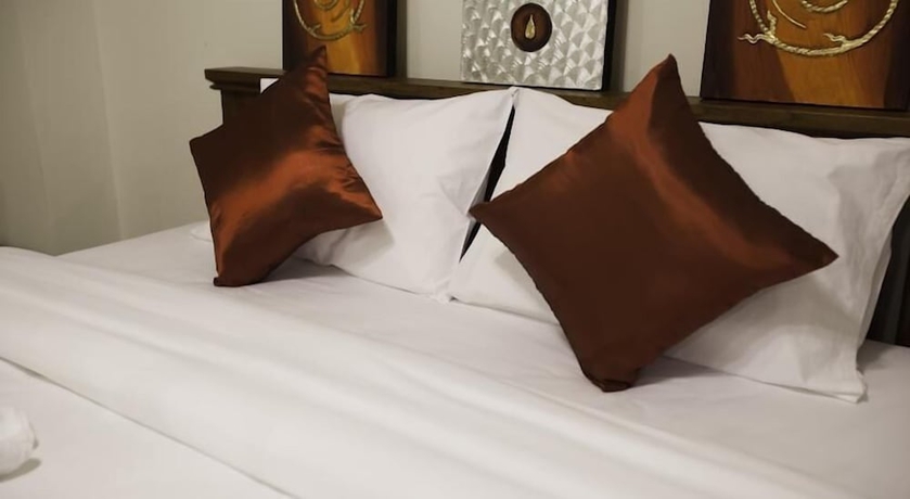Imagen de la habitación del Hotel Ban Phraya Lanna. Foto 6