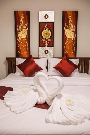 Imagen de la habitación del Hotel Ban Phraya Lanna. Foto 11