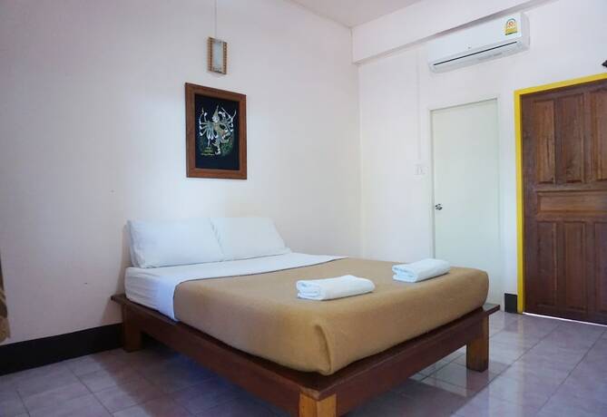 Imagen de la habitación del Hotel Ban Poh Garden House. Foto 18