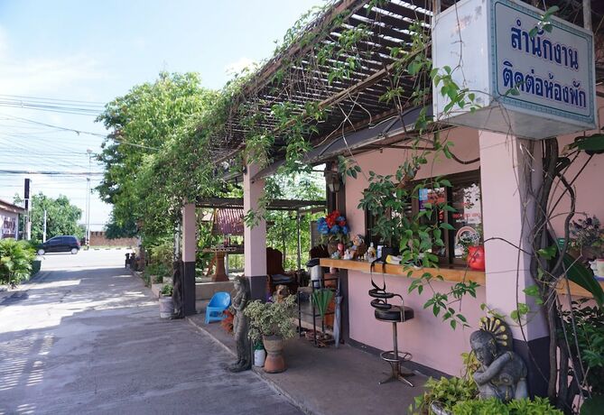 Imagen general del Hotel Ban Poh Garden House. Foto 10