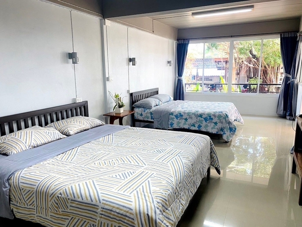 Imagen de la habitación del Hotel Ban Rai Nai Suan. Foto 2
